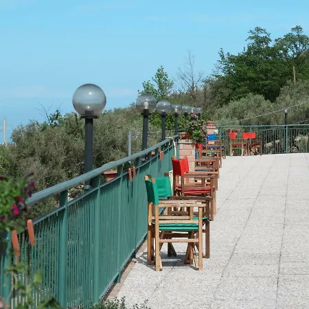 Locazione Turistica Agriturismo Monte Acuto * Toirano